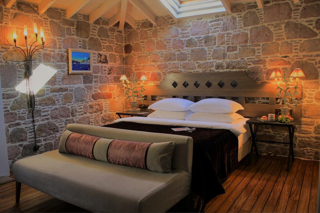 Cunda Lena Otel Ayvalik Luaran gambar