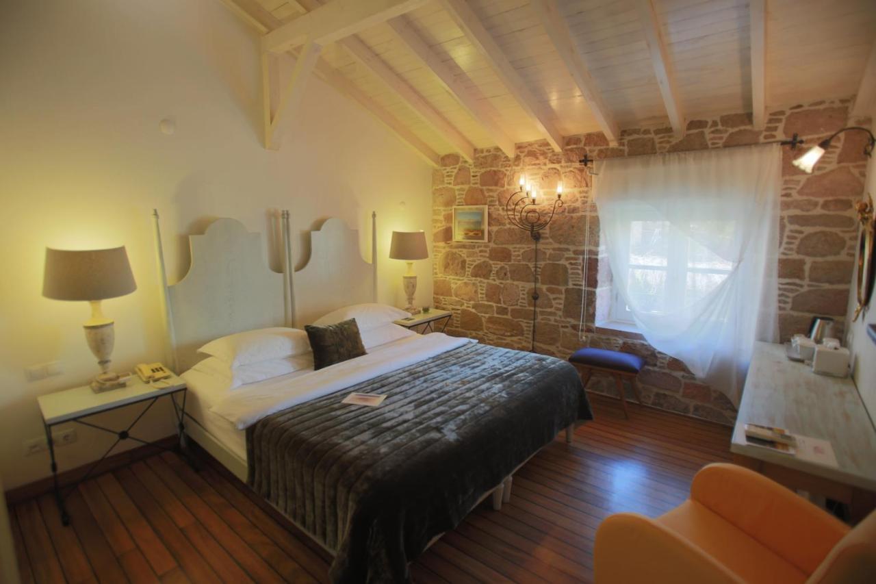 Cunda Lena Otel Ayvalik Luaran gambar