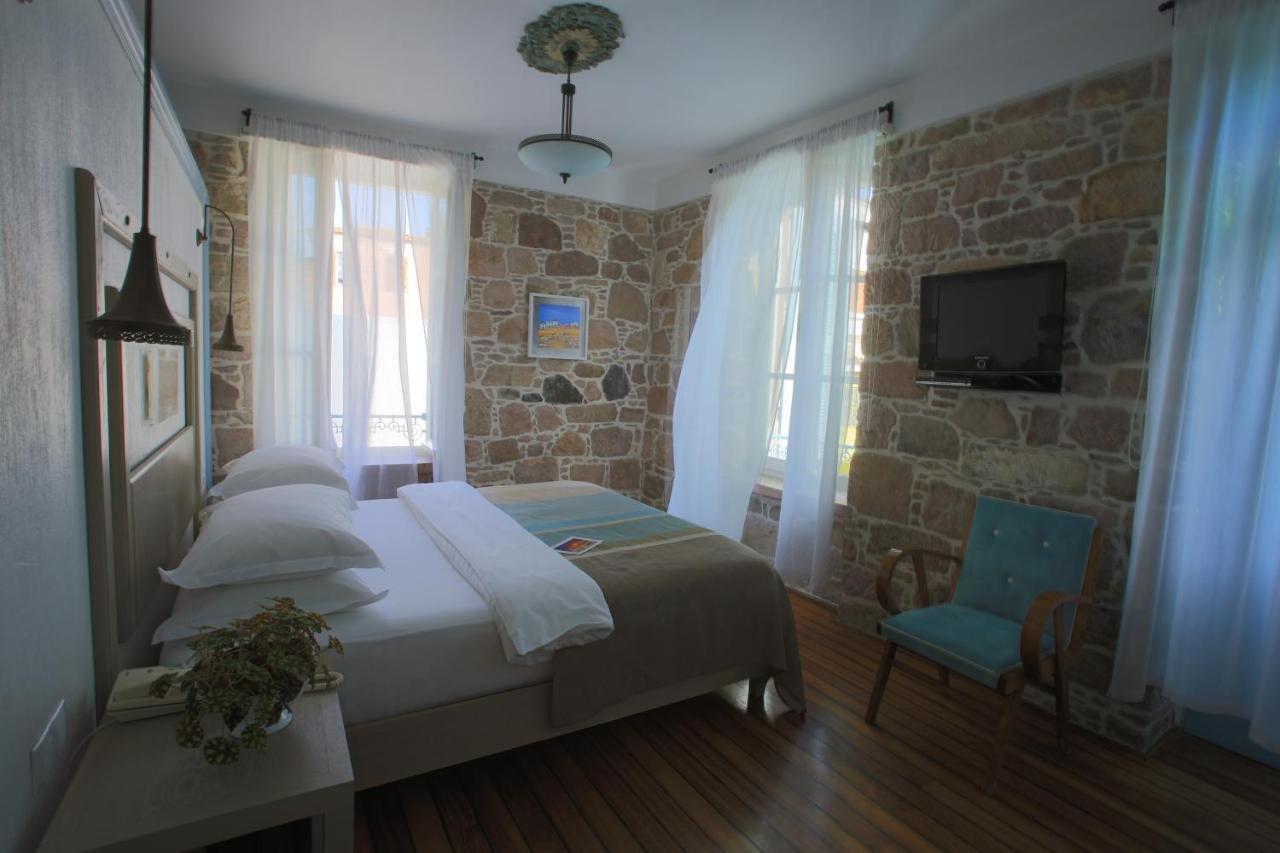 Cunda Lena Otel Ayvalik Luaran gambar