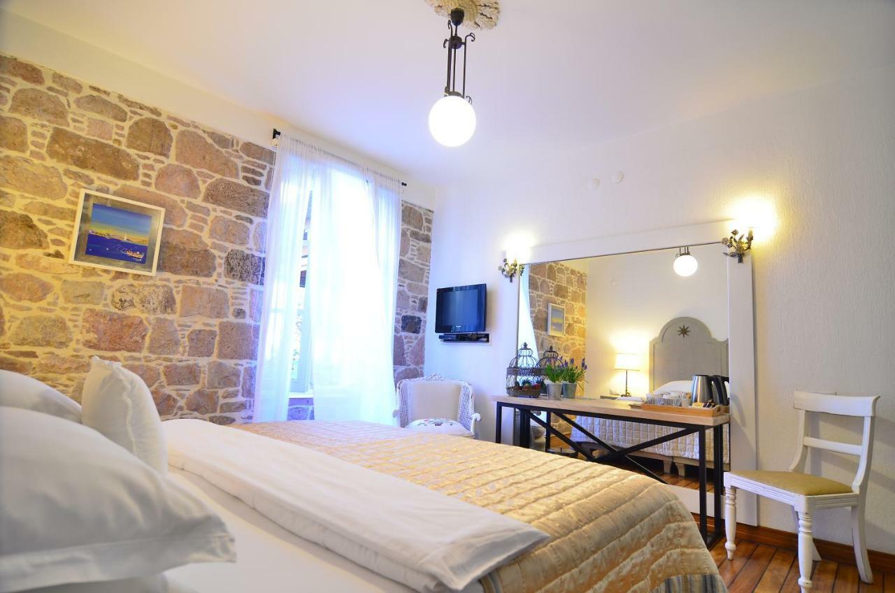 Cunda Lena Otel Ayvalik Luaran gambar